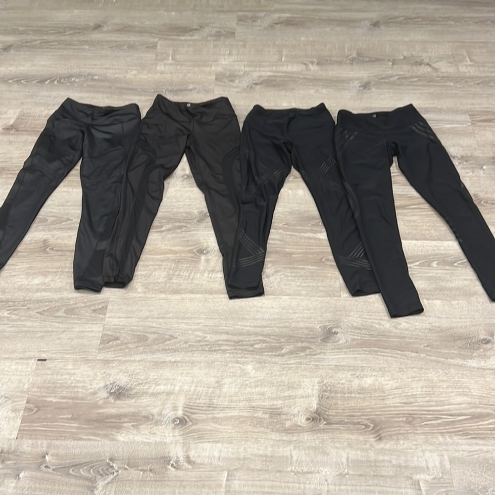 Women’s Lot of 4 90 Degree By Reflex Leggings Size XS